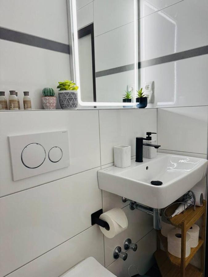 לאנשטיין Klassen Stay - Design Studio In 11 Etage - Tolle Aussicht - Sauna, Pool - Netflix מראה חיצוני תמונה